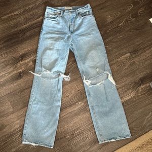 A&F 90s relaxed jean high rise